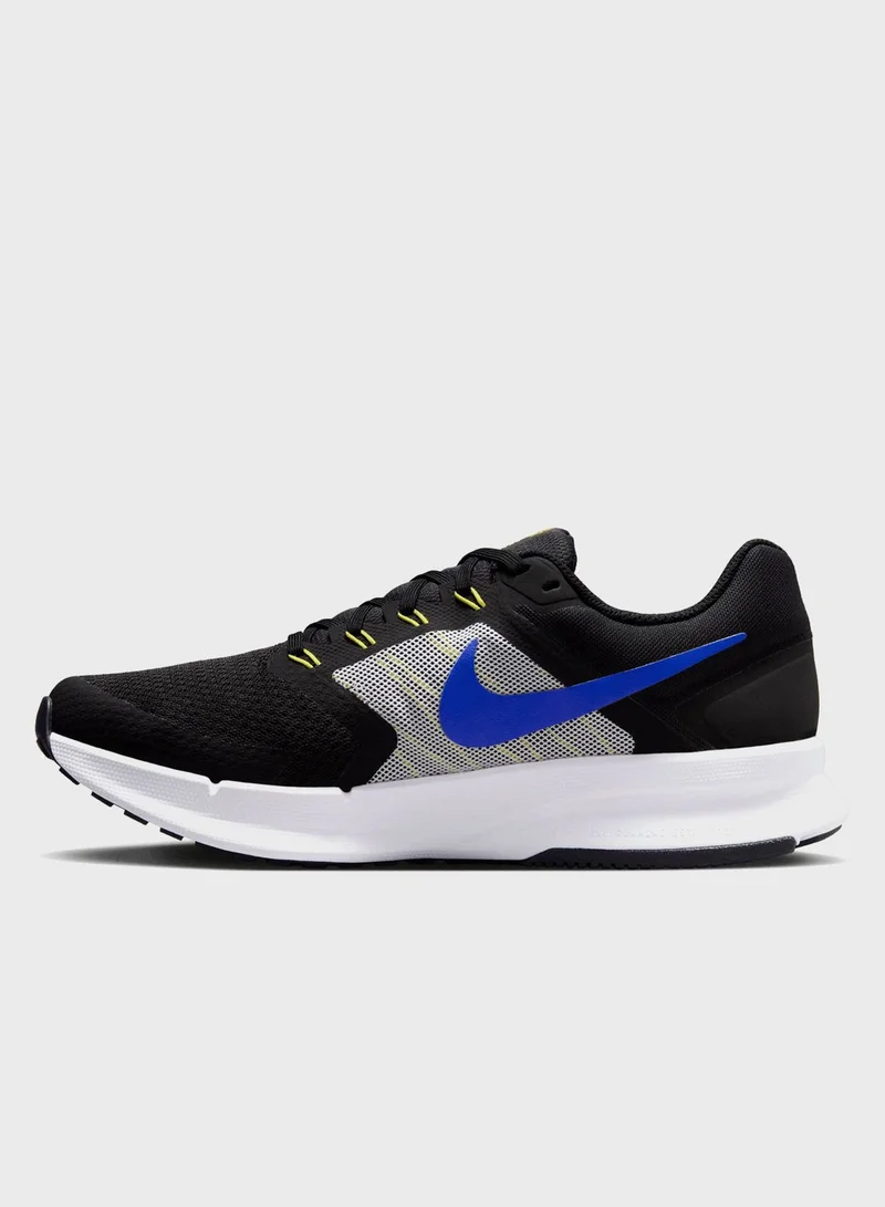 Nike Run Swift 3