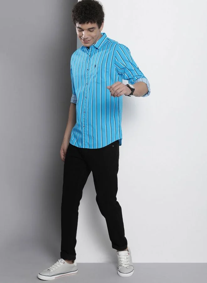 شركة المرآب الهندية Men Regular Fit Striped Full Sleeves Cutaway Collar Casual Shirt