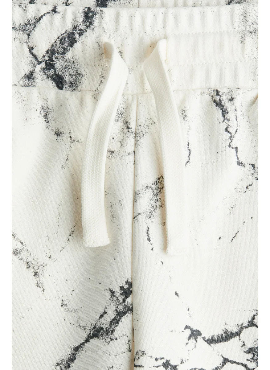 اتش اند ام Printed Sweatshorts