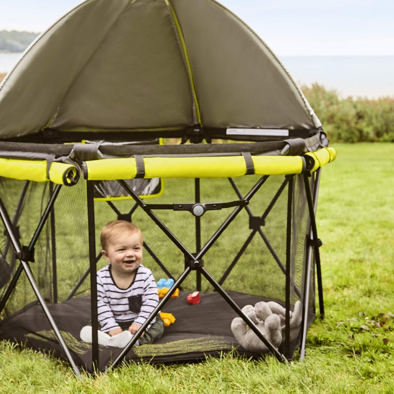 Evenflo Play-Away Portable Playard Deluxe, Adventurer , 15 Sq Ft (Pack of 1) - Image 2