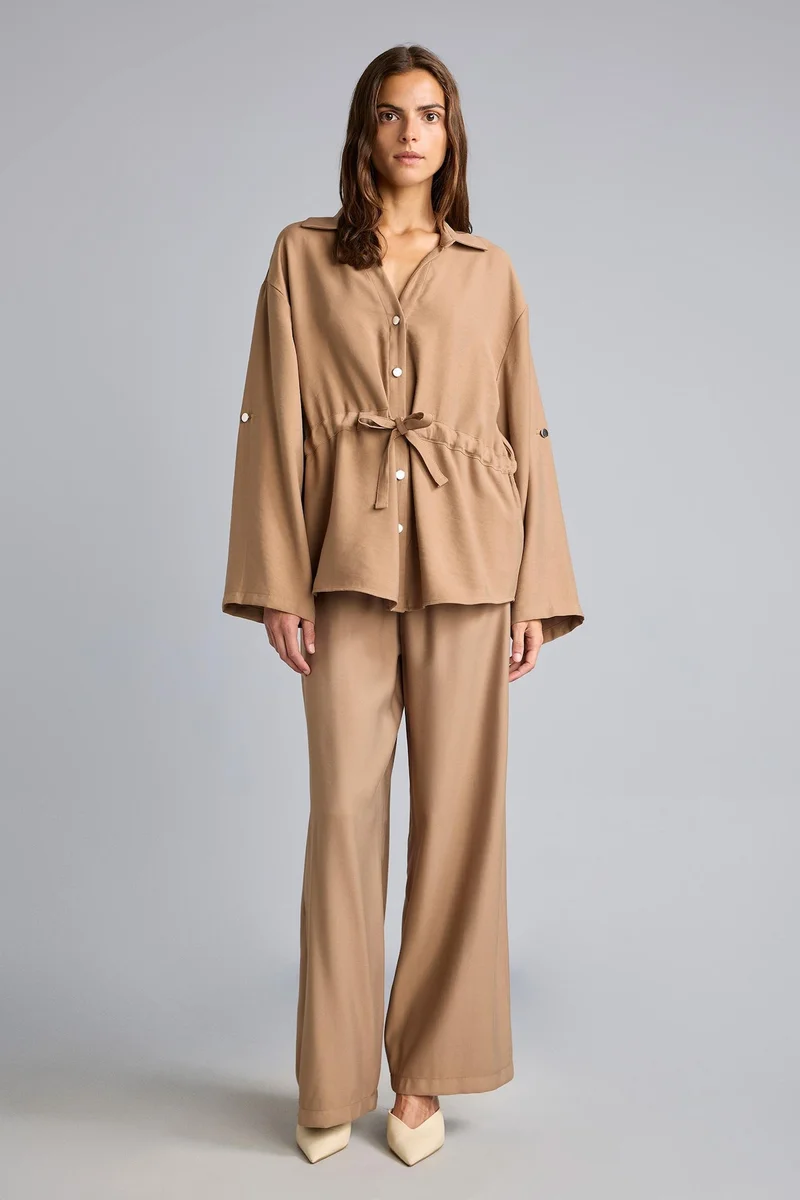 ديفاكتو Regular Fit Shirt Collar Flowing Fabric Blazer Jacket
