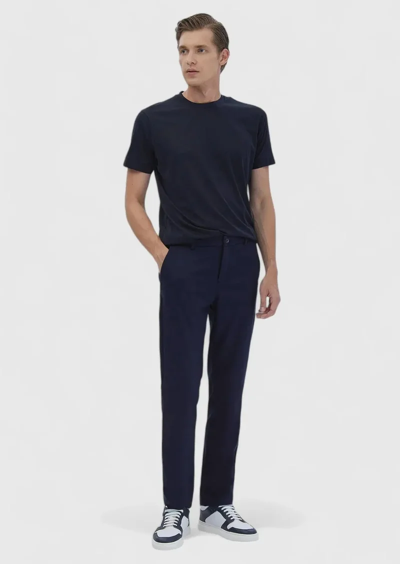 رامسي بنطال رياضي مريح بلون أزرق داكن مصنوع من مزيج القطن