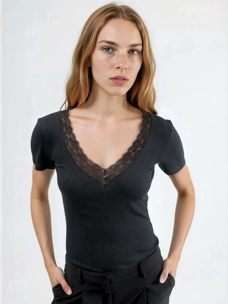 بوسيم BUSEM V-Neck Blouse with Lace Detail