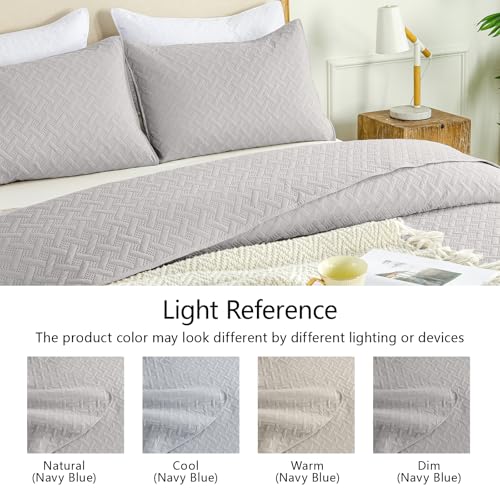 FLYMME Queen Quilt Bedding Set Light Grey Lightweight Bedspreads Full Size,Modern Style Geometric Weave Stripe Pattern,Soft Microfiber Bed Coverlet for All Season (1 Quilt, 2 Shams) - Image 5