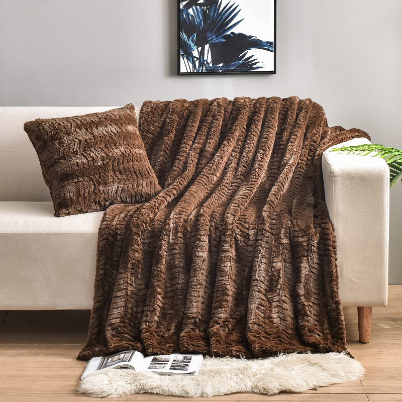 YUSOKI Luxury Faux Fur Throw Blanket(Without Pillows) 2 Layers,3lb,All Ages,Home Decoration, (Brown,50" x 63") - Image 1