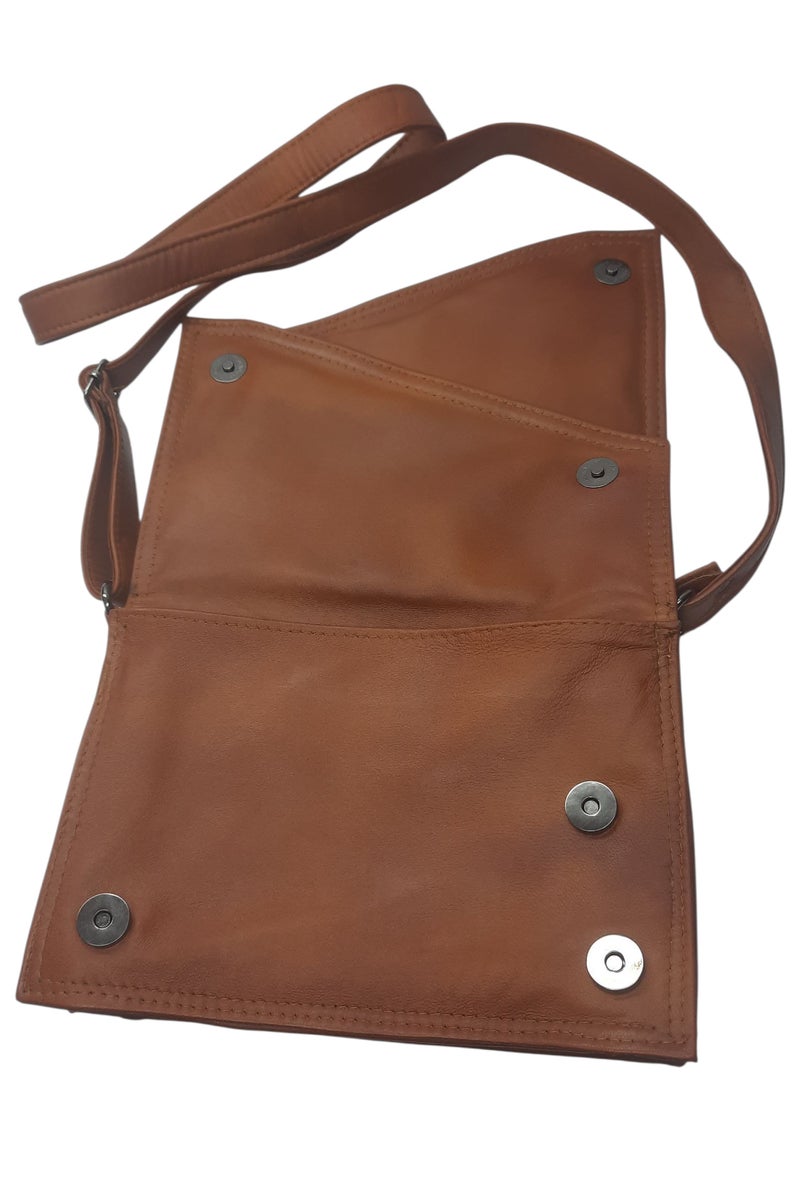 Genuine Leather Women's Shoulder & Crossbody Bag with Bold Pharaonic Artwork - Image 3