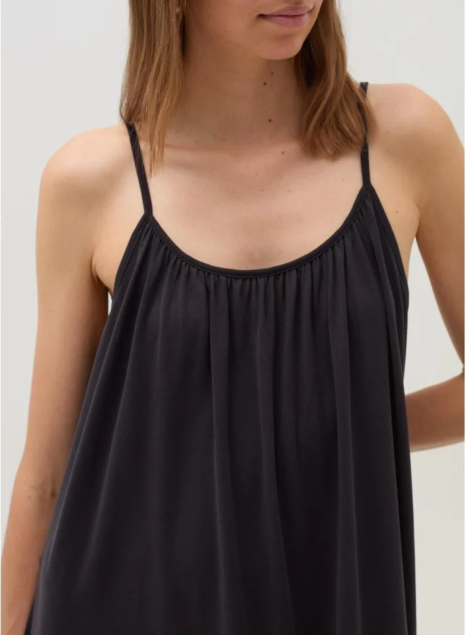 او في اس Long dress with spaghetti straps