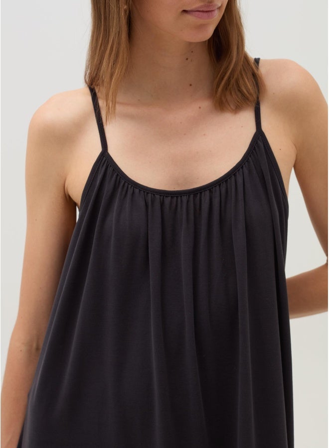 او في اس فستان أسود بلا أكمام متوسط الطول - Image 4