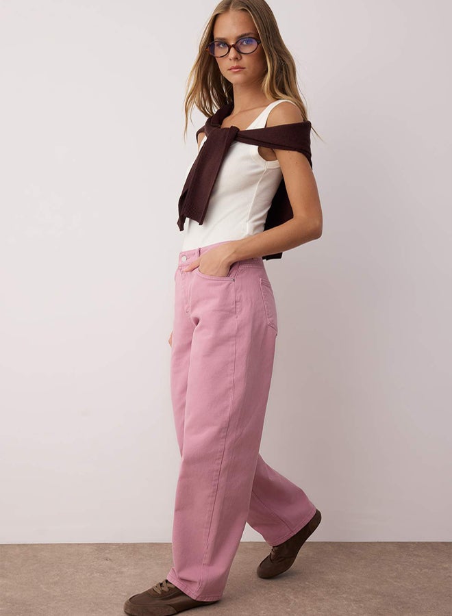 trendyol Dusty Rose Low Rise Skater Jeans - Image 2