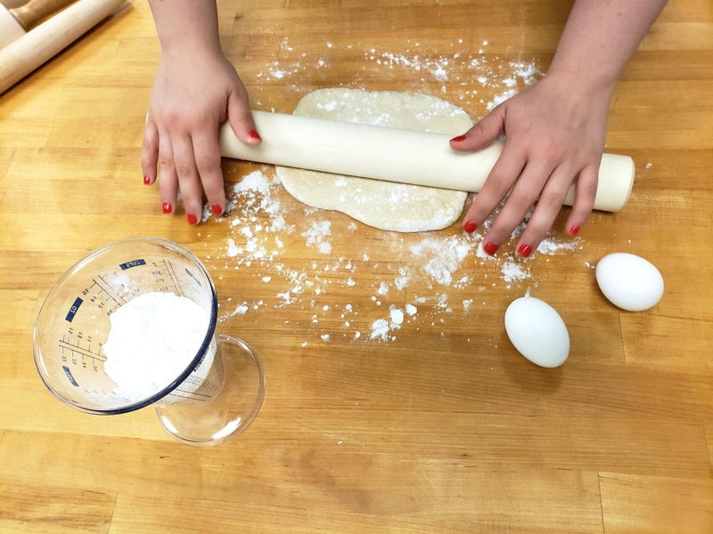 Frieling Rolling Pins for Baking - 2-in x 18.5-in, Natural Maple Wood - Pizza Dough Roller - Straight Pin for Pastry & Cookies - Image 4