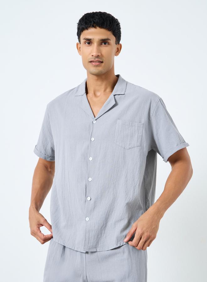 ستايلي طقم قميص وشورت رجالي بقصة عادية من ستايلي - Image 2