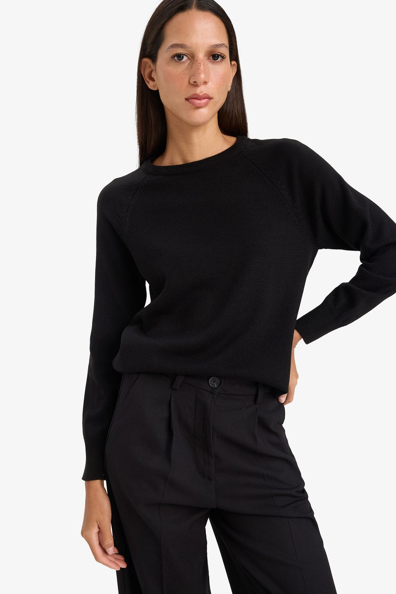 DeFacto Black Woman Relax Fit Crew Neck Knitwear Pullover Casual - Image 5