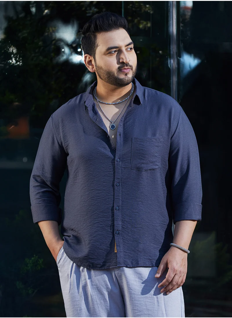 انستافاب بلس Instafab Plus Men's Charcoal Grey Breezy Wrinked Relaxed Shirt For Casual Wear | Spread Collar | Long Cuffed Sleeves | Button Closure | Plus Size Shirt Crafted With Comfort Fit For Everyday Wear