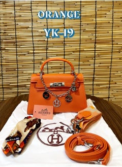 Hermes handbag - pzsku/Z32C885502236C7684E17Z/45/_/1739872260/7fa7a043-270e-4fe5-95c0-c90edf67c104