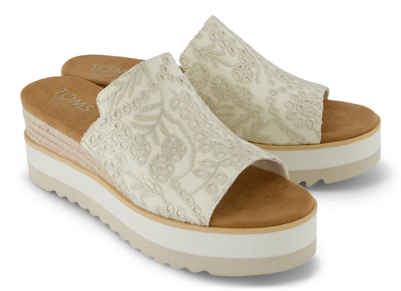 تومس WOMEN SANDALS