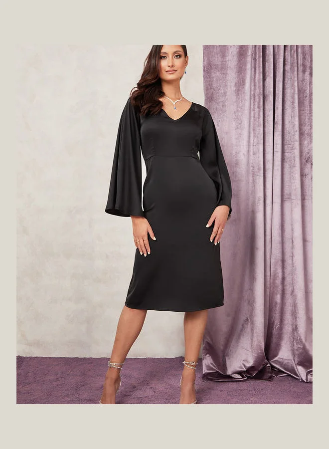 Styli Extreme Flared Sleeves Satin Midi Dress with Back Slit