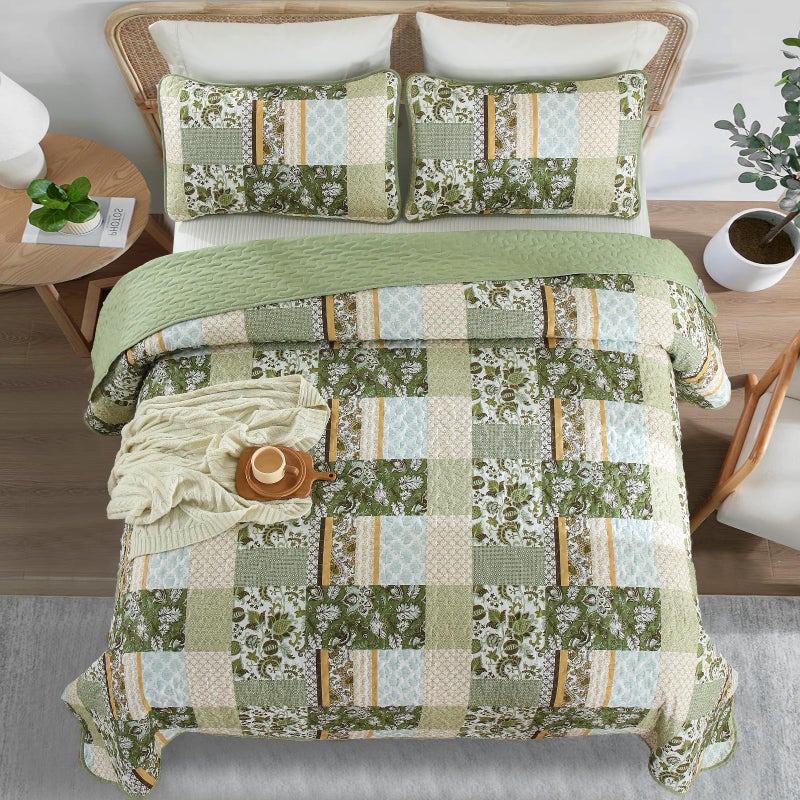 WONGS BEDDING Quilt Set Queen Size Green, 3 Pieces Patchwork Plaid Bedspread Coverlet Set, Floral Soft Microfiber Bedding Set for All Season(96"Ã—90â€œ) - Image 3