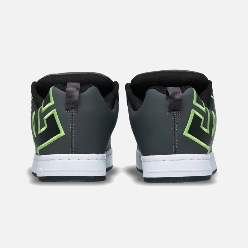 DC Shoes 32 Court Graffik Shoes - Kids  | Best Price UAE
