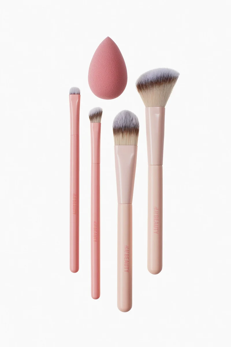 H&M Essential make-up kit for face and eyes