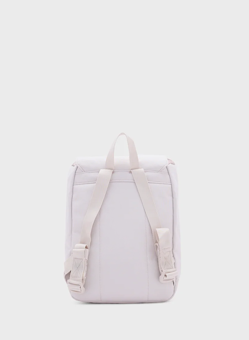 هيرشل سبلاي كو Flap Over Logo Detailed Backpack
