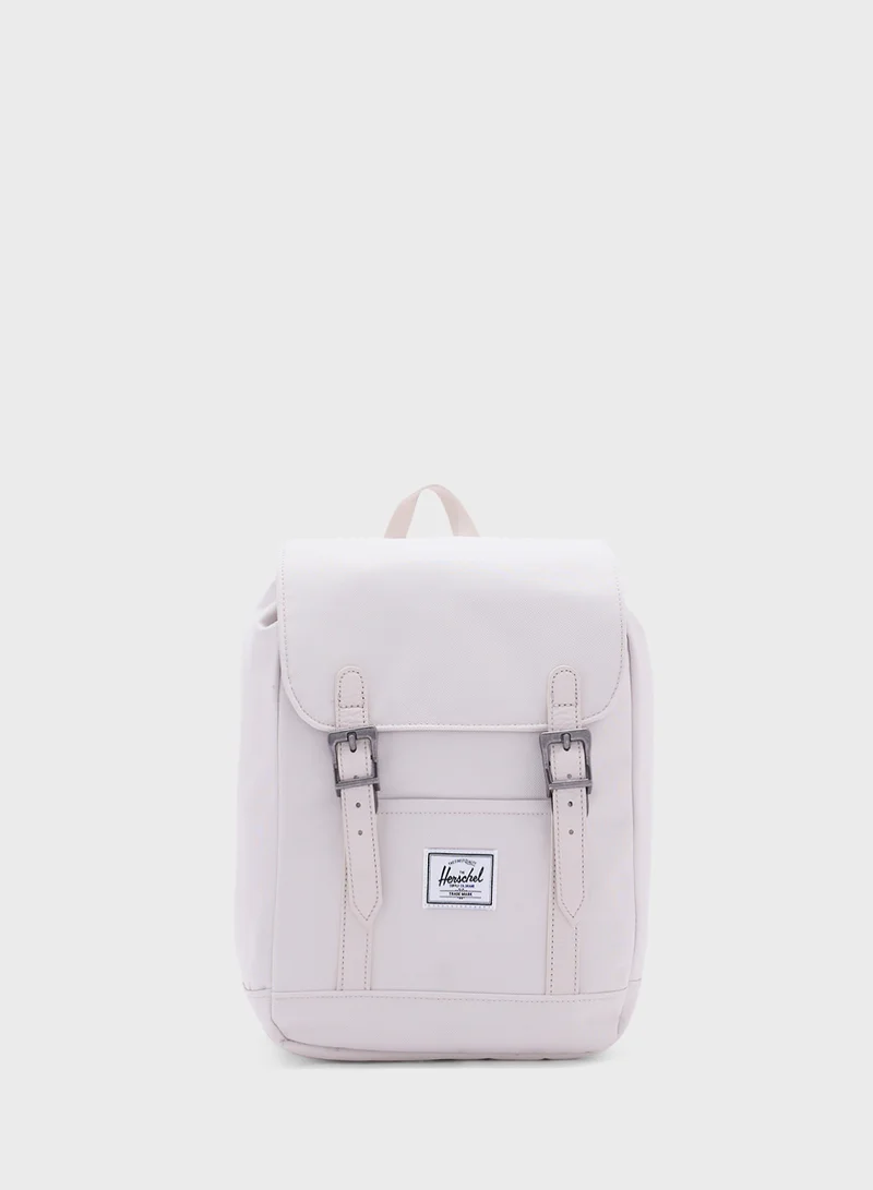 هيرشل سبلاي كو Flap Over Logo Detailed Backpack