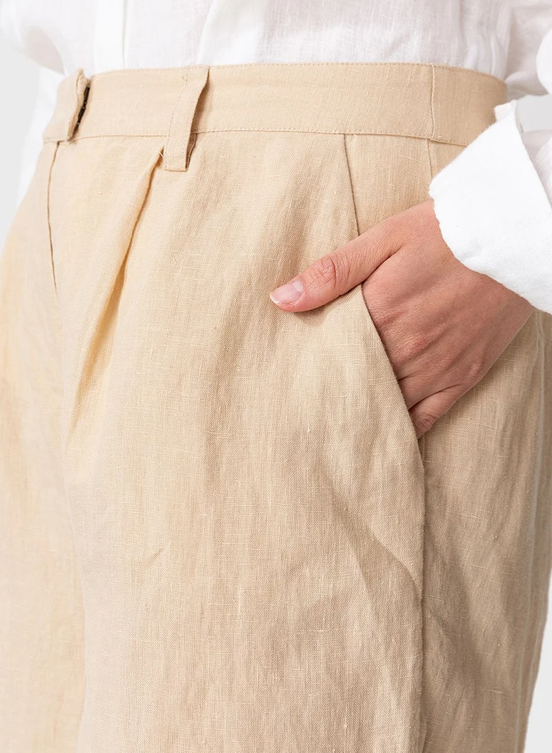 انديسكا شورت بأرجل واسعة