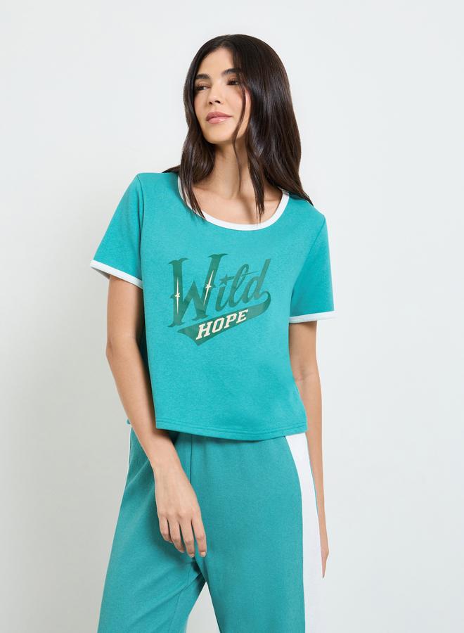 Styli Green Slogan Print T-Shirt and Pyjama Set - Image 3