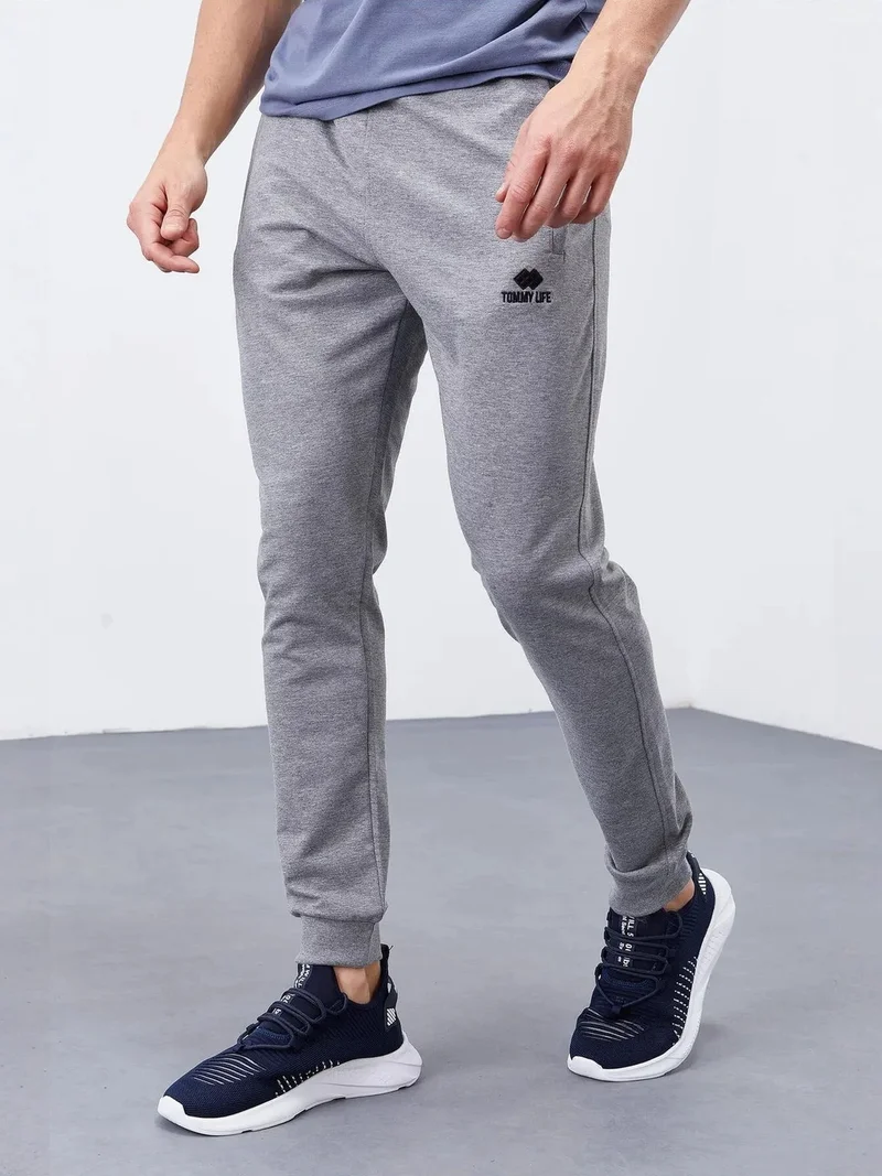 تومي لايف TOMMY Men's Slim-Fit Fleece Sweatpants