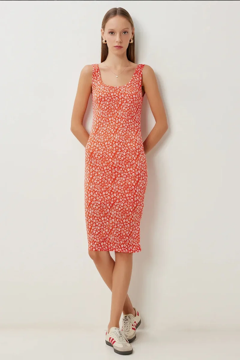 هابينس اسطنبول ISTANBUL Floral Printed Sleeveless Midi Dress with U Collar