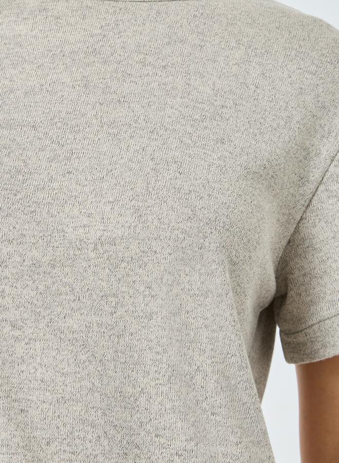 Styli Relaxed Fit Textured Knit T-Shirt - Image 4