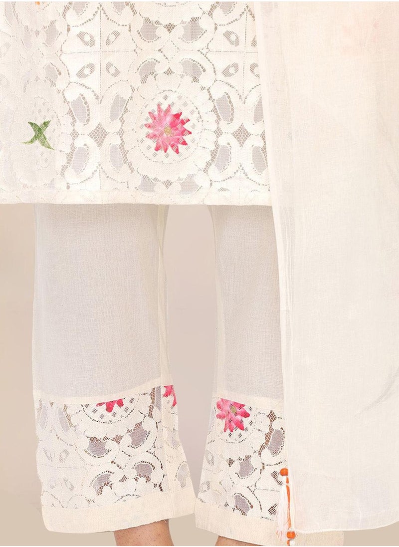 ISHIN - Regular Fit Embellished Pattern Round Neck Neck Three-Quarter Sleeve Off White Colour Knitted Cotton Kurta Set for Women with Mid-Rise Closure - Elevate Your Fashion Game - Image 1