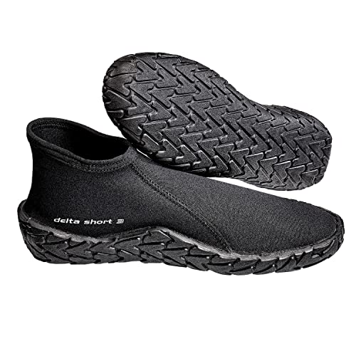 SCUBAPRO Delta 3mm Short Diving Boot with UltraGrip Sole for Tropical Scuba Diving and Snorkeling Made of NylonNeoprene Material Medium - Image 3