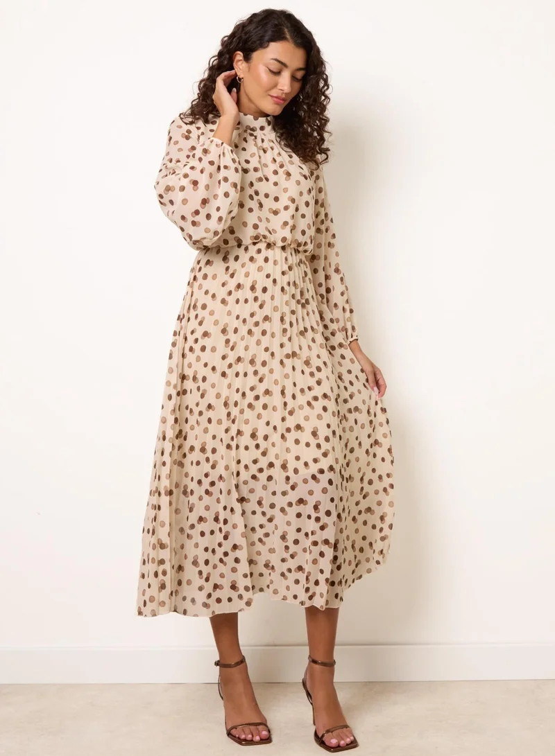 بلو فانيلا Shadow Polka Dot High Neck Pleated Dress