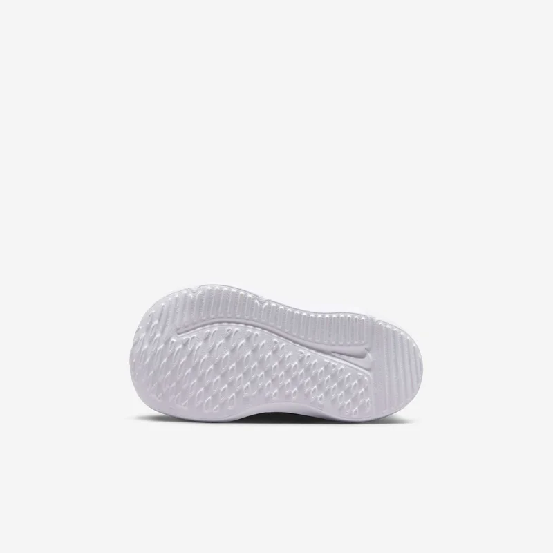 Nike Kids' Cosmic Runner Shoes