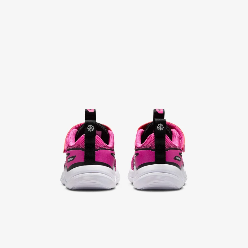 Nike Kids' Cosmic Runner Shoes