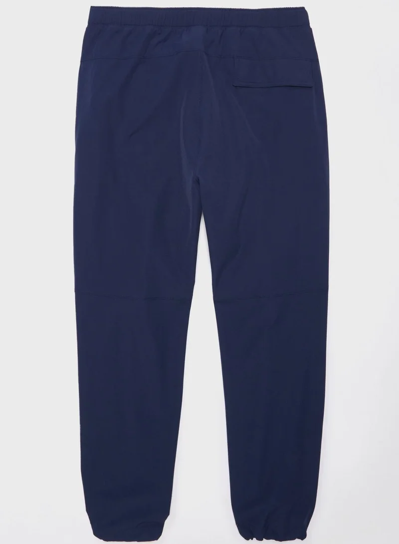 امريكان ايجل Essential Belted Joggers