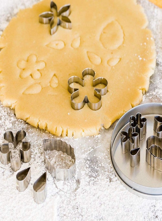 Restaurantware Pastry Tek 12-Piece Flower Cookie Cutters 1 In Tin Box Spring Cookie Cutters - Mulitple Shapes Precise Outlines Metal Flower Cookie Cutter Set For Desserts Or Treats - Image 3