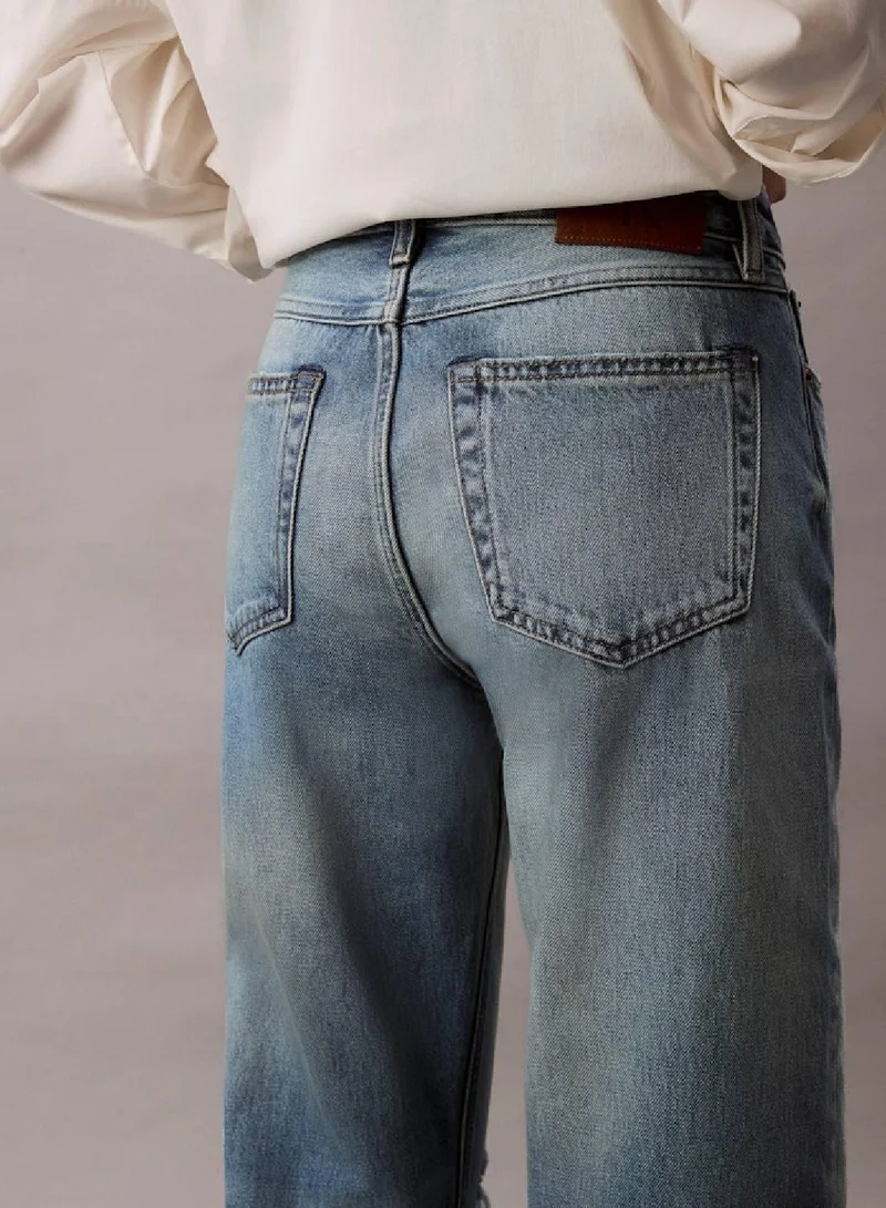 Calvin Klein Jeans GOLD DUST 90'S Straight Jeans for Women | Best Price UAE
