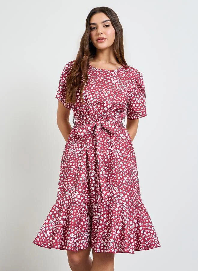 تايك تو Red Ditsy Print A-Line Knee Length Dress