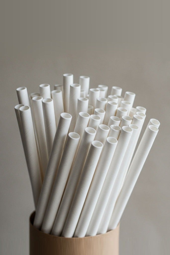 BarPros Paper Straws Plain White 8mm x 197mm - 250 Pack - Image 1