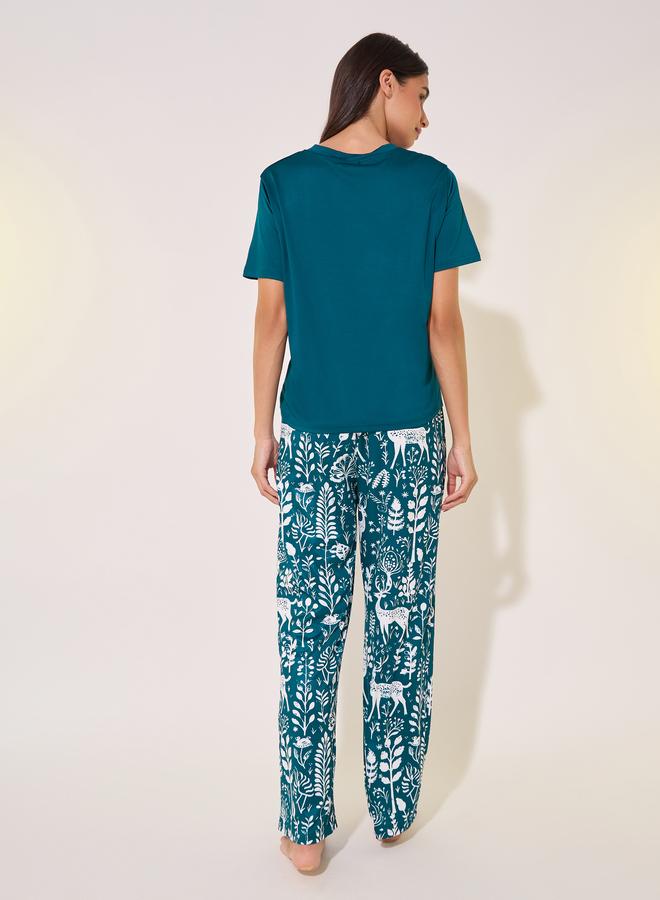 Take Two Take Two Solid V Neck T-Shirt and Printed Straight Pyjama Pants Set - Image 5