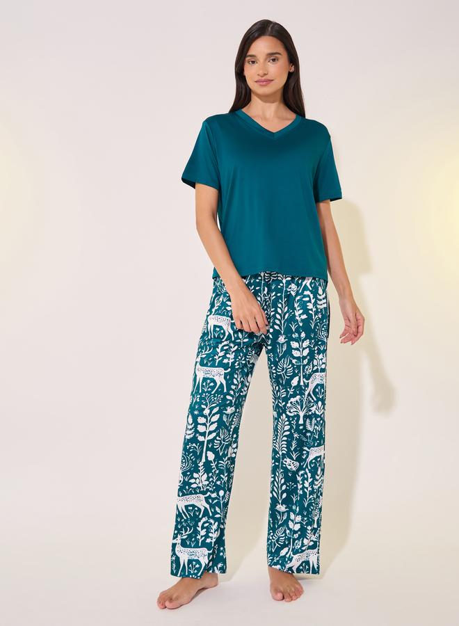 Take Two Take Two Solid V Neck T-Shirt and Printed Straight Pyjama Pants Set - Image 2