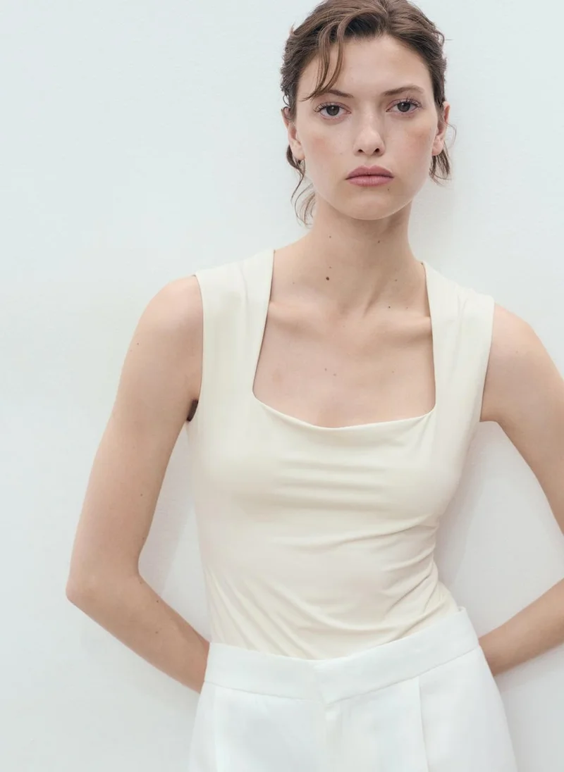 مانجو Fitted Top With Wide Straps