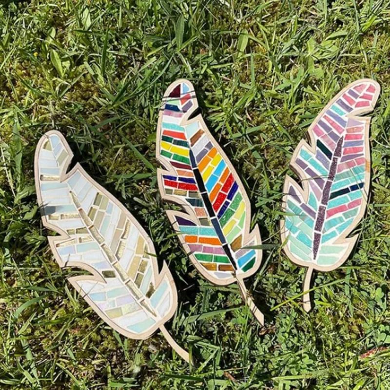 DIY Mosaic Kit 18x6x0.7cm Wooden Feather-Shaped Base - Colorful Glass Mosaic Pieces All-Inclusive Materials for Home Decor Craft Lovers Teens Adults - Image 2