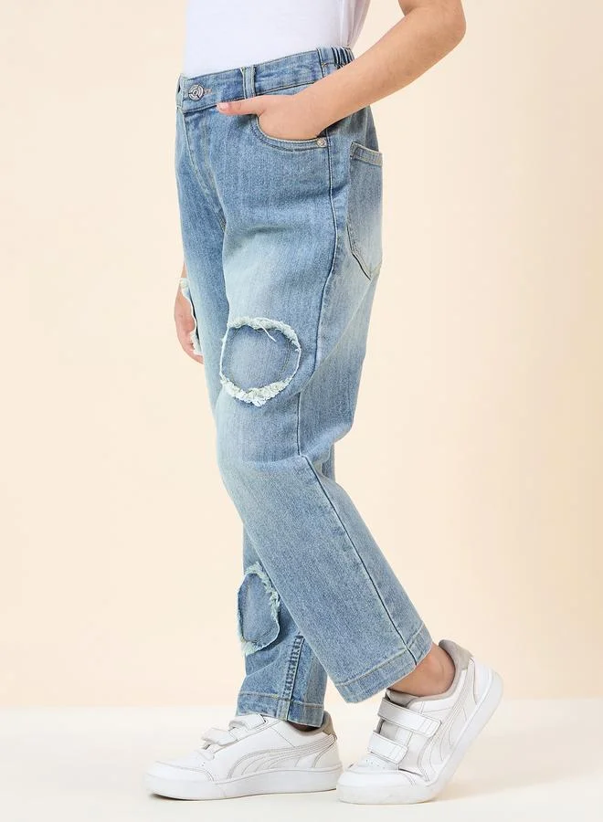 ستايلو بج بنطال جينز ممزق وباهت بتفاصيل حمض مشطوف للبنات