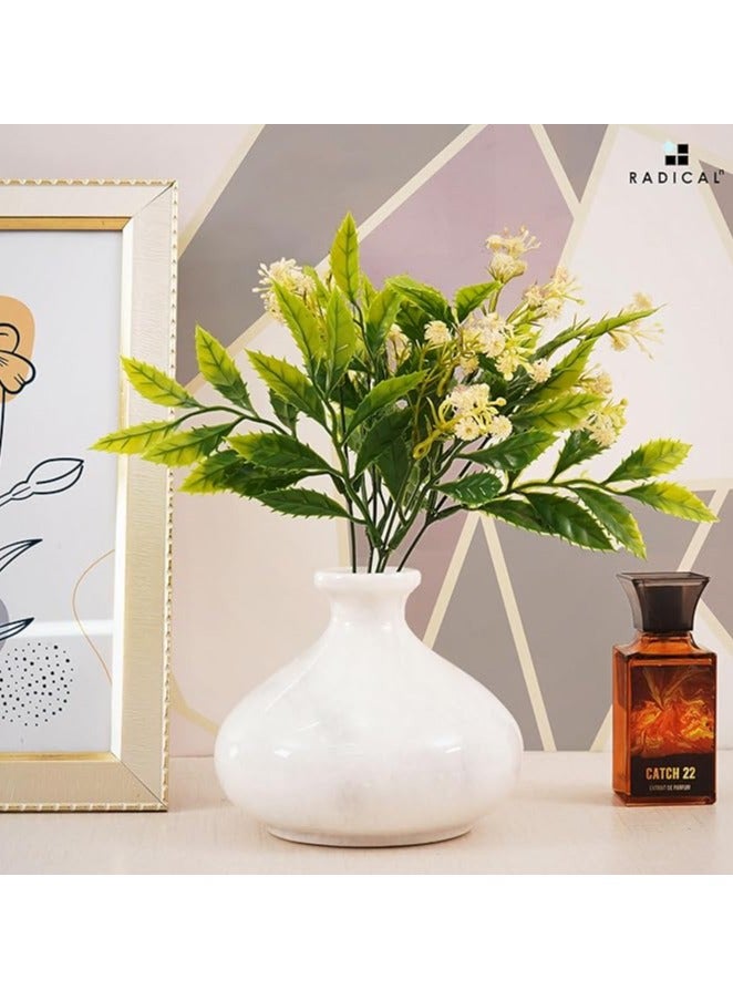 راديكالن مزهرية زهور من الرخام الأبيض | وعاء داخلي مصنوع يدويًا (5 بوصات) للزهور الطبيعية والاصطناعية - Image 2