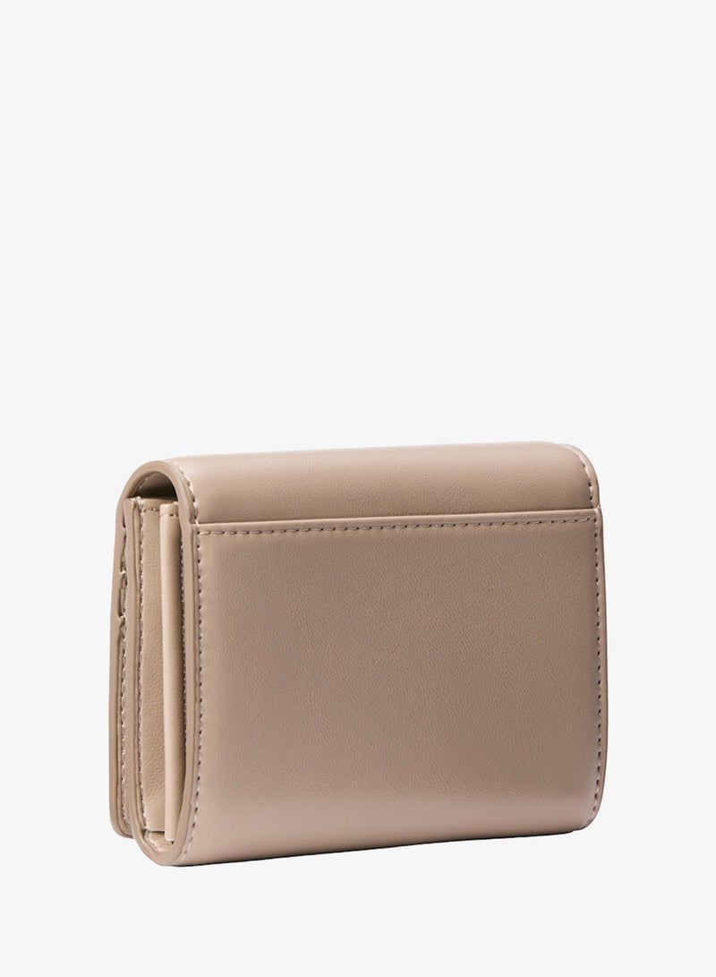 CALVIN KLEIN Medium Befold Wallet - Image 2