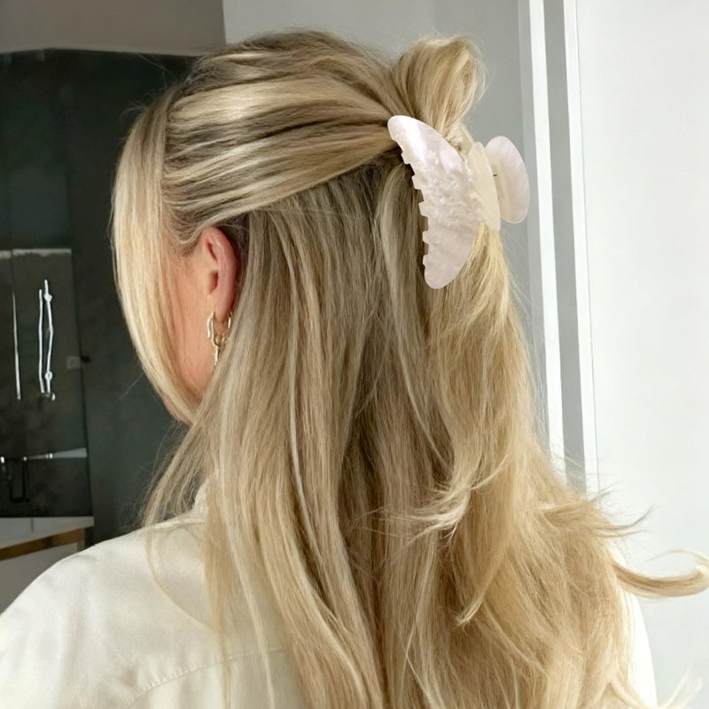 OWIIZI Durable Acetate Hair Clips for Women 4.13" Cute Hair Claw Clips Ponytail Barrette Strong Hold Acrylic Butterfly Jaw Hair Accessories for Girls Long Thick Hair(White) - Image 5