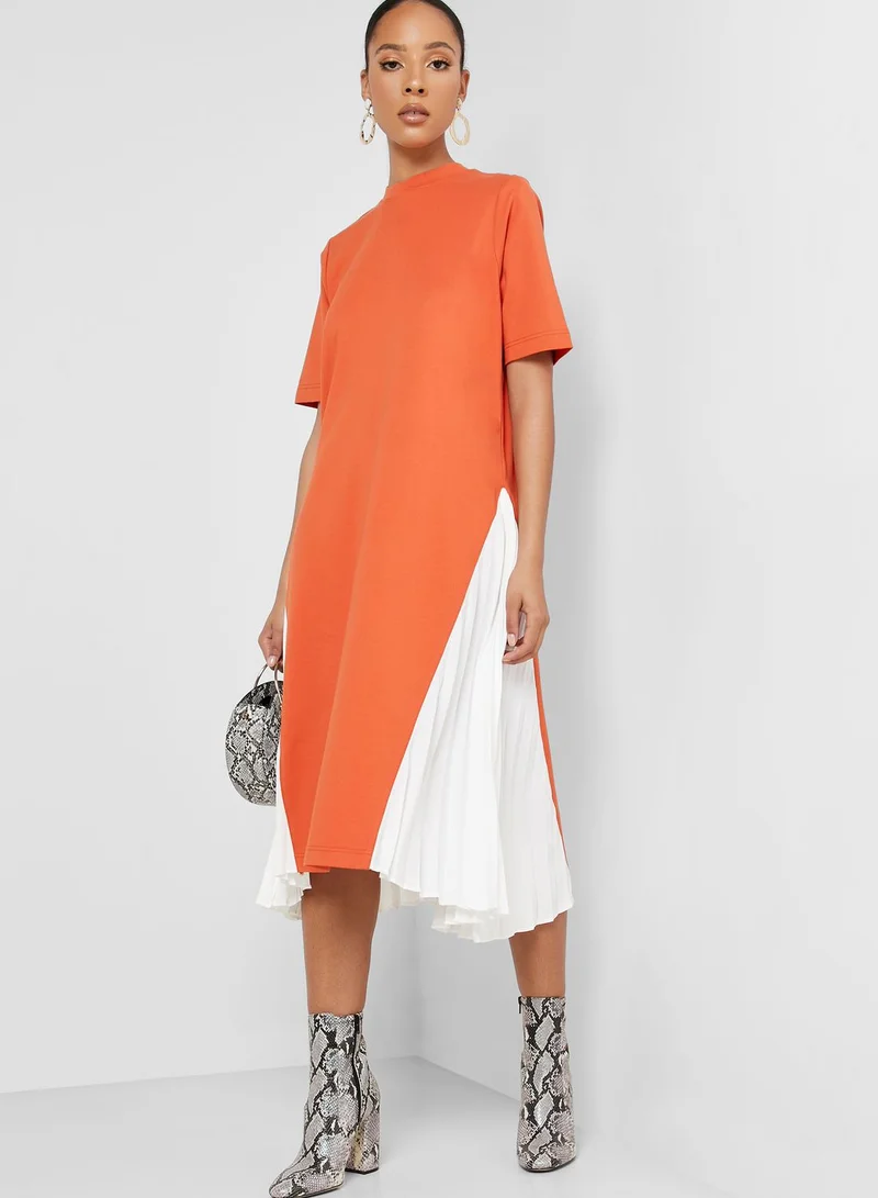 RINA Pleated Detail Colorblock Dress