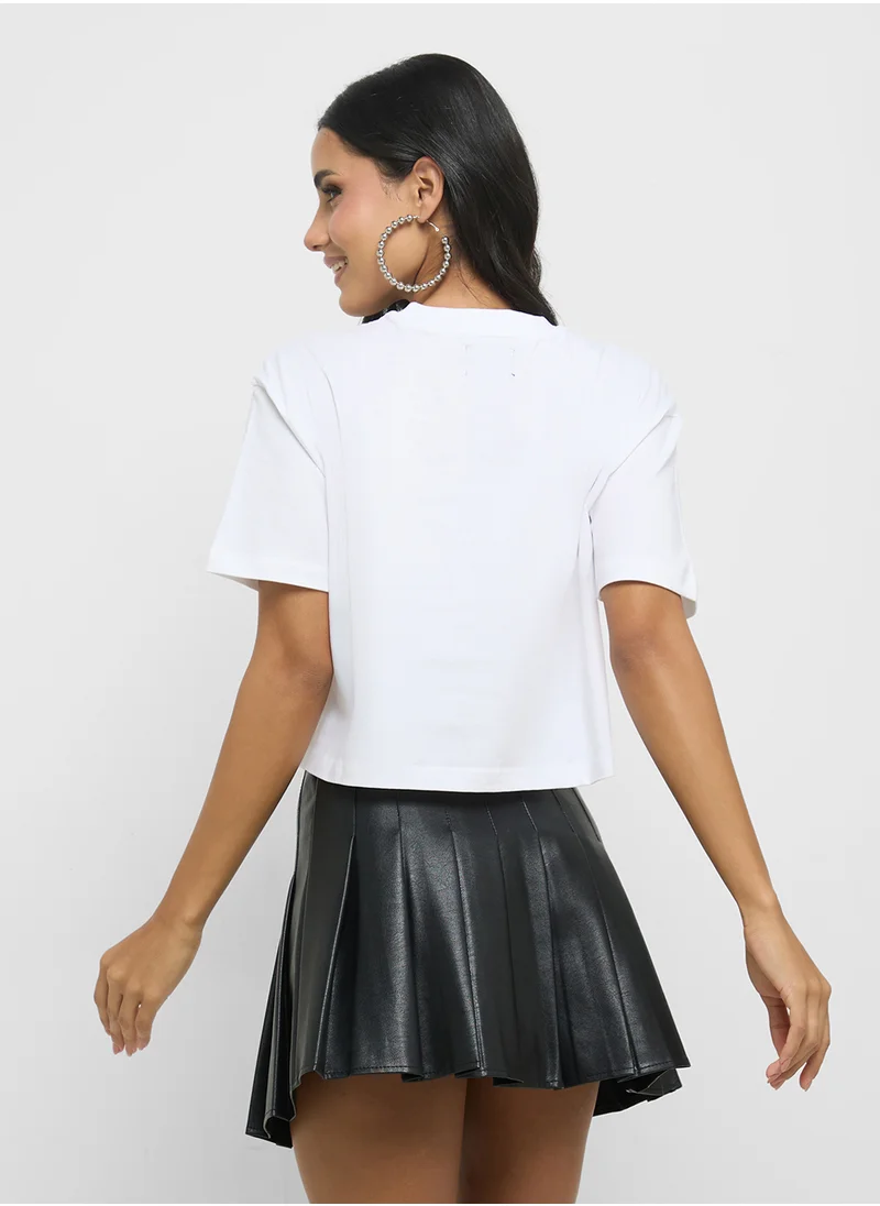 جينجر Boxy Slogan T-Shirt